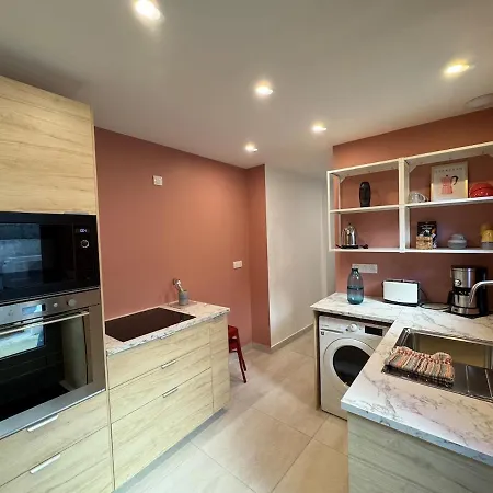 Loft Avec Parking Au Centre Historique De *